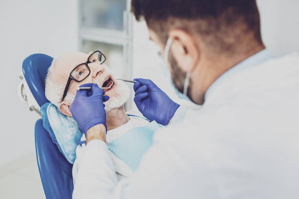 Best Holiday Emergency Dentist in Charleston, IL